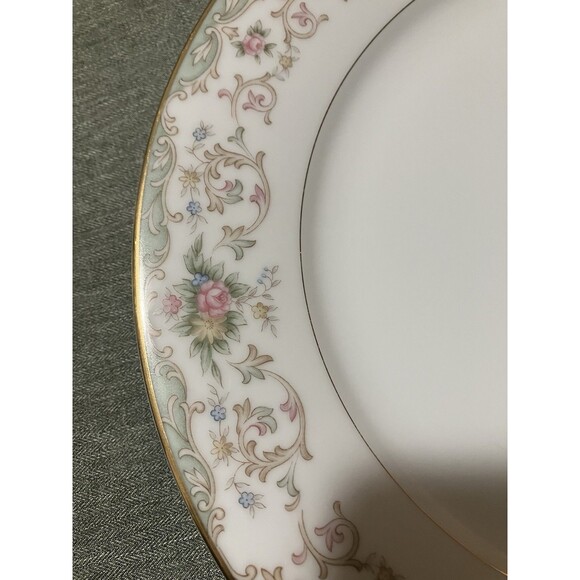 Rare set of two 10.5’ Croydon
by NORITAKE Plates Shabby Chic Plates-5908 pattern - Picture 7 of 13